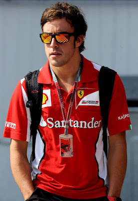 Fernando Alonso (Ferrari) arriving at Mogyoród track 