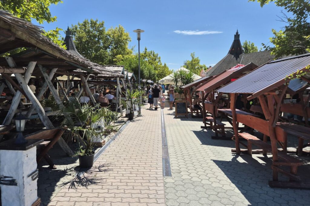 Balaton beach, Balatonfenyves