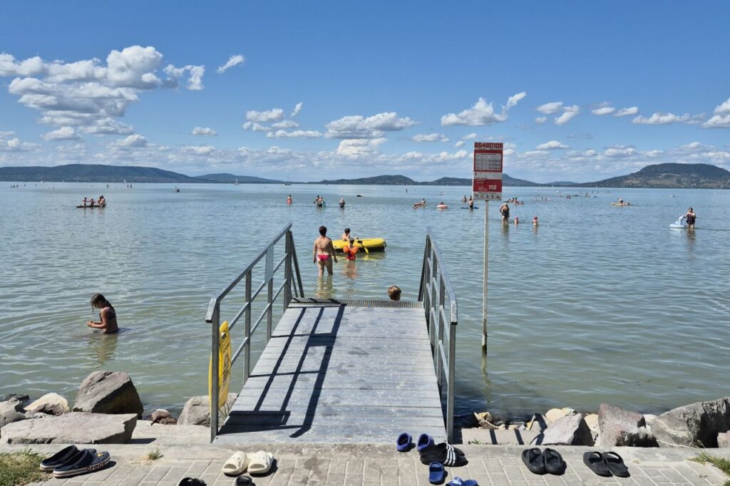 Balaton beach, Balatonfenyves