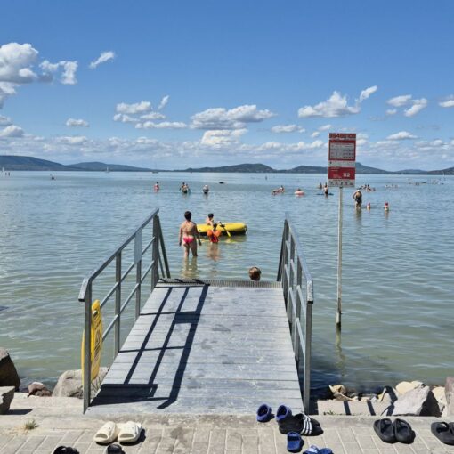 Balaton beach, Balatonfenyves